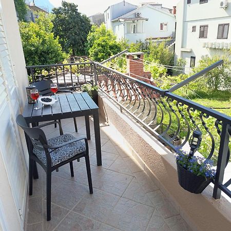 Apartman Komadina Hotel Makarska Exterior photo
