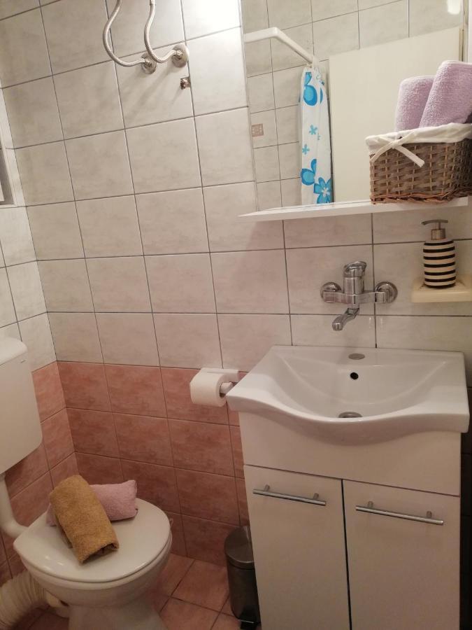 Apartman Komadina Hotel Makarska Exterior photo